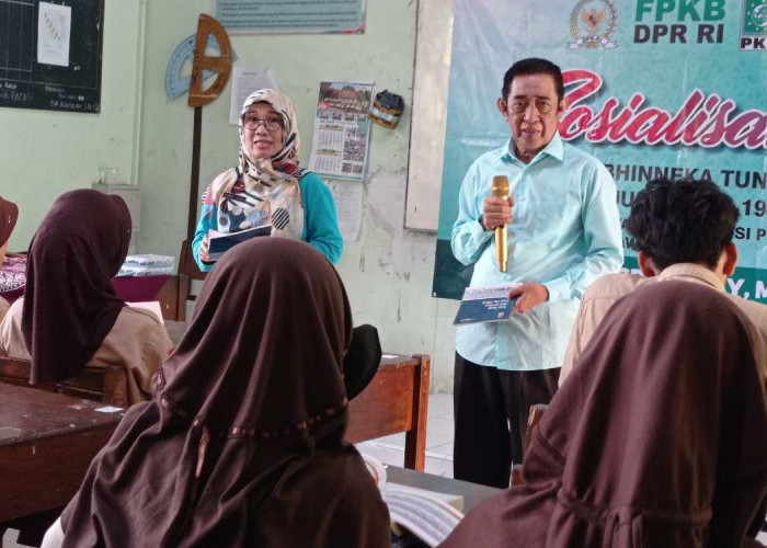 Pelajar SMP 14 Pekalongan Diberikan Sosialisasi Empat Pilar Kebangsaan