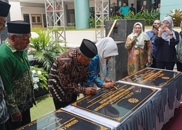 Bupati Pekalongan Fadia Arafiq Resmikan 3 Gedung Muhammadiyah di Pekajangan