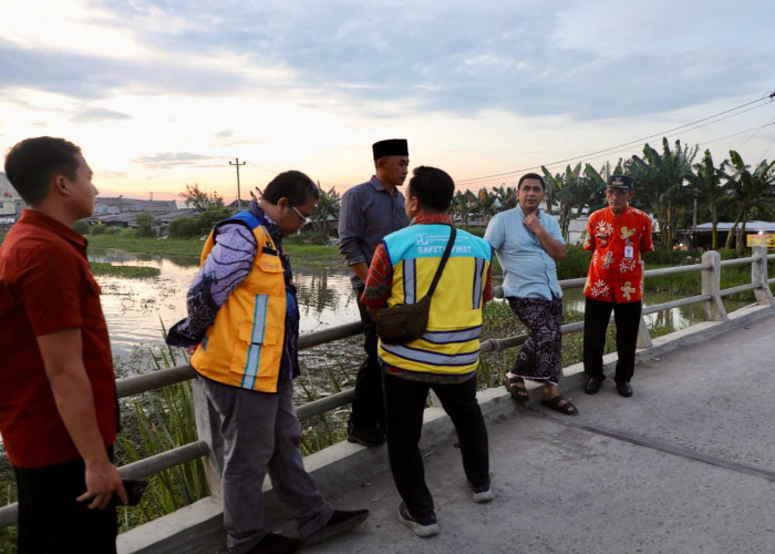 Lalu Lintas Jalan Nasional Semarang-Demak Mulai Lancar, Pemprov Jateng  Bakal Pasang Barrier Beton 200 Meter