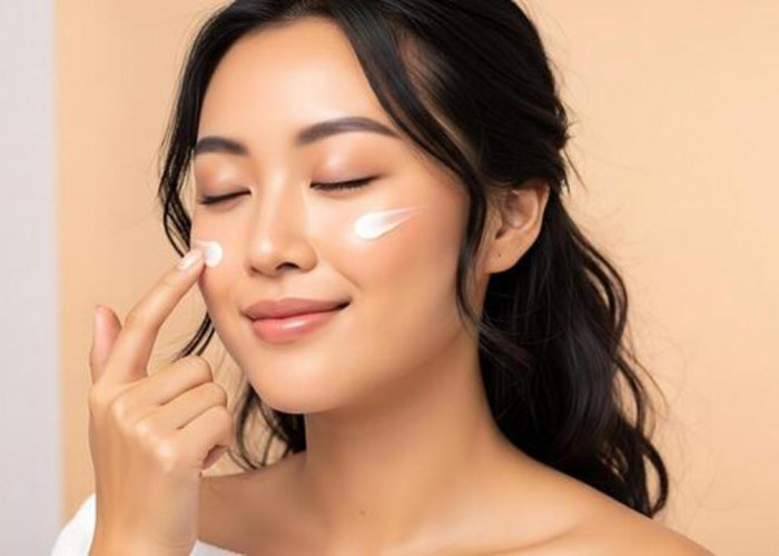 4 Merk Sunscreen yang Bagus untuk Menutupi Flek Hitam di Usia 40 Tahun Ke Atas