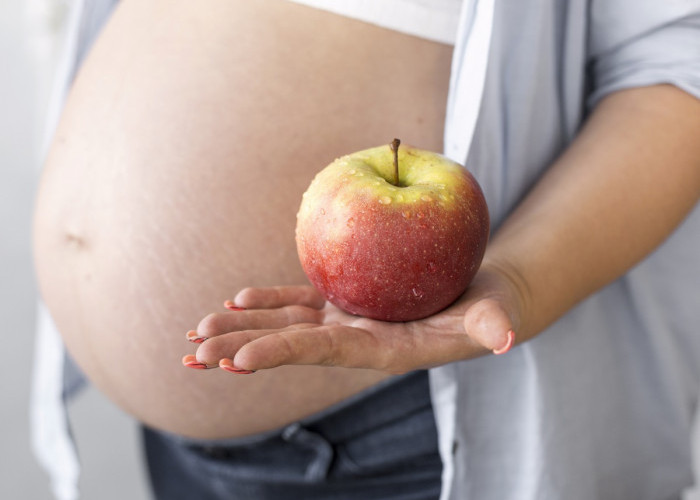 Wajib Tahu! Inilah 6 Manfaat Buah Apel Merah untuk Kesehatan Ibu Hamil, Kaya Antioksidan dan Folat
