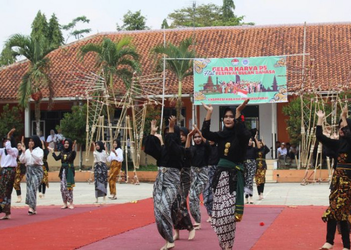 Gelar Karya P5 dan Festival Bulan Bahasa Berlangsung Meriah di SMK N 1 Karangdadap