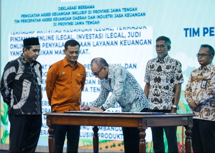 Perkuat Literasi Keuangan hingga Desa, Lindungi Masyarakat Jateng dari Pinjol Ilegal dan Judi Online