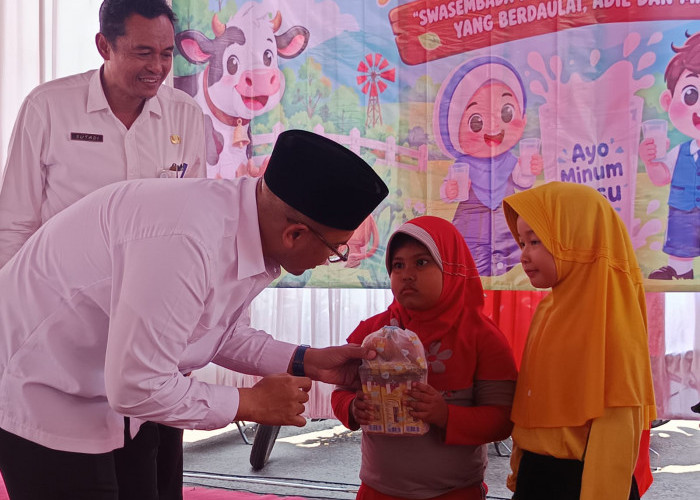 Biasakan Anak Konsumsi Protein Hewani Sejak Dini, Pemkab Batang Gelorakan Minum Susu dan Makan Telur