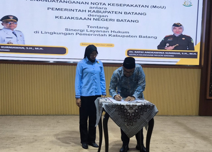 Pemkab dan Kejari Batang Teken MoU, Bupati Faiz Kurniawan Tekankan Transparansi dan Peningkatan PAD