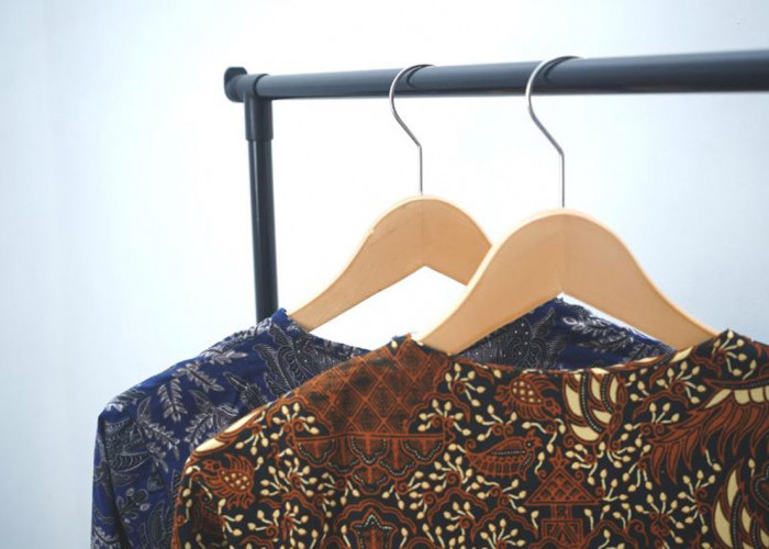 ini Dia 6 Tips dan Trik Mencuci Baju Batik Baru Agar Tidak Luntur, Warna Tetap Awet Memesona!