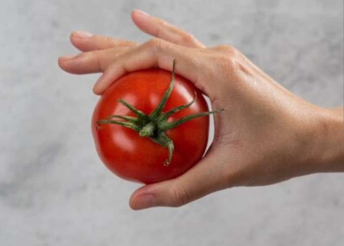 4 Manfaat Makan Tomat Mentah untuk Wajah Salah Satunya Ampuh Memutihkan dan Pudarkan Noda Hitam