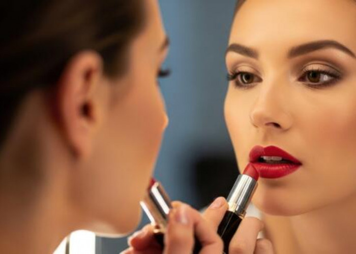 Top 4 Lipstik yang Murah dan Bagus di Bibir Kering dan Hitam