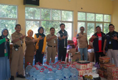 KEK Industropolis Batang Salurkan Bantuan Logistik untuk Warga Terdampak Banjir