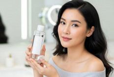 4 Toner yang Ampuh Mencerahkan Kulit Kusam dan Flek Hitam di Usia 40 Tahun Ke Atas
