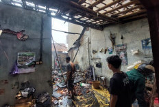 Ditinggal Melayat Saat Hangatkan Masakan, Rumah Warga Bojong Minggir Terbakar, Kerugian Rp100 Juta