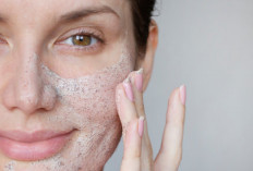 3 Cara Pemakaian Air Beras untuk Wajah yang Benar, Rahasia Glowing Dari Rumah Aja!