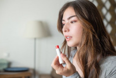 5 Pilihan Lip Balm yang Ampuh Mengatasi Bibir Gelap dan Kering
