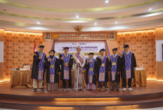 Rebut IPK Sempurna 4,00: Jejak Doktor dari Unikal Mampu Menyulam Ilmu, Seni Sastra untuk Menjawab Zaman 