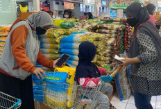  Aksi Nyata Woman Support Woman: MSS Pekalongan Ajak Ibu Tunggal Belanja di Hari Ibu