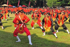 Ribuan Pelajar di Batang Pecahkan Rekor Tari Babalo Secara Kolosal