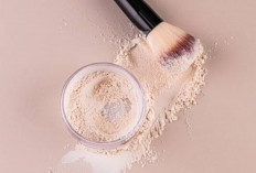 4 Merk Bedak Tabur yang Tahan Lama dan Tidak Luntur Saat Berkeringat