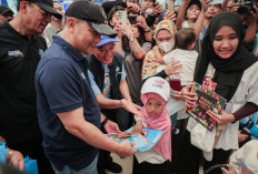 Lepas Mudik Gratis dengan Kereta Api, Ahmad Luthfi Fasilitasi Ratusan Pemudik Menuju Kampung Halaman