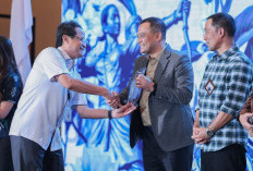 Tekankan Ekonomi Kerakyatan, Ahmad Luthfi Minta Bank Jateng Prioritaskan KUR