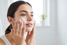 4 Facial Wash untuk Kulit Kering dan Flek Hitam Menahun di Usia 40 Tahunan