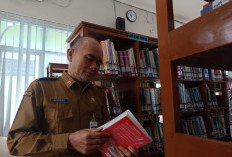Hibah Buku Perpusnas Mandeg Imbas Efisiensi, Disperpuska Batang Putar Otak Penuhi Koleksi Perpustakaan