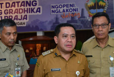 Plt. Bupati Pekalongan Hadiri Pembinaan Gubernur Jateng, Fokus pada MBG, Pajak Kendaraan, Perlindungan Lahan