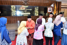 Plt Bupati Pekalongan Tutup Pengajian Ramadan ASN, Tekankan Pentingnya Istiqomah dalam Melayani Masyarakat