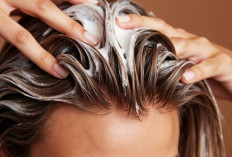 4 Shampo untuk Mengatasi Rambut Rontok, Cegah Kebotakan Sejak Dini