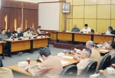 Badan Anggaran DPRD Batang Soroti Tiga Fokus Krusial: PAD dari TKA, Infrastruktur Jalan, dan Disiplin APBD