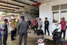 Pria Idap Gangguan Jiwa Mengamuk Bawa Senjata Tajam di Desa Kutorejo