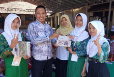 SMPN 2 Sragi Bekali Siswa Etika Bermedia Sosial, Tanamkan Jejak Digital Positif Sejak Dini