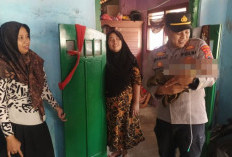 Polsek Wiradesa Ulurkan Bantuan untuk Bayi Penderita Bibir Sumbing di Desa Kauman
