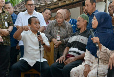 Mohammad Saleh Dampingi Menteri ESDM Tinjau Bantuan Listrik Desa di Purworejo