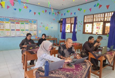 Transformasi Digital di Ruang Kelas: Menjawab Tantangan Melalui Pelatihan TIK Adaptif KAPAS GULA