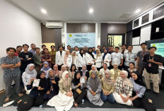 Mahasiswa Profesi Apoteker Universitas Pekalongan Gelar Edukasi Pencegahan TBC di CV GBEE GLOW INDONESIA
