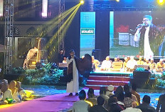 Mostafa Atef & Al Munsyidin 