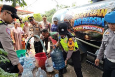 Sumur Warga Pegaden Tengah Mengering Akibat Kemarau Panjang, Polres Pekalongan Kirim 20 Ribu Liter Air