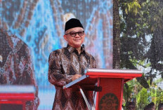 WFH Berlaku, Tapi Tidak untuk Sekolah, Menteri Abdul Mu'ti Tegaskan Guru dan Siswa Tetap Masuk