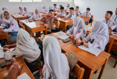 Buka SPMB 2026 Jenjang SMA/SMK, Ahmad Luthfi: No Titip No Jastip