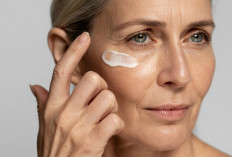 4 Sunscreen Terbaik untuk Mencerahkan Wajah Berflek Hitam Usia 40 Tahun