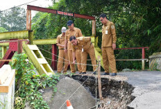 Anggaran Rp2,9 Miliar Disiapkan, Plt. Bupati Pekalongan Sukirman Pastikan Jalan Pantianom Segera Diperbaiki