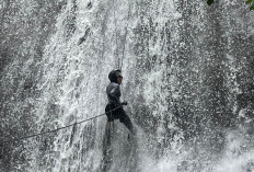 Viral di Media Sosial, Wisata Canyoning Curug Blanten Jadi Favorit Anak Muda Pekalongan