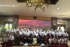 Dari Layar Zoom, Pelajar Batang Kenalkan Budaya Lokal ke Siswa Jepang