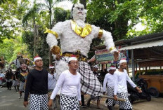 Bukan Sekadar Pawai, Karnaval Proyonanggan Selatan Bikin Dagangan Pedagang Laris hingga Ludes