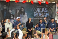 Tak Sekadar Mistis, Film Alas Roban Sukses Bikin Masyarakat Batang Haru Tonton Perjuangan Michelle Ziudith Cs