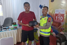 Jujurnya Pedagang RM Padang di Rest Area 338A Pekalongan, Serahkan Dompet Pemudik Yang Ketinggalan Ke Petugas