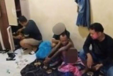 Digerebek Saat Santai di Kamar Kos, Pengedar Sabu Bertato Tak Berkutik, 8 Paket Siap Edar Disita Polisi