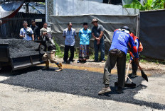 Plt Bupati Pekalongan Tinjau Pekerjaan Perbaikan Jalan Kertoharjo - Karangdadap, Dikebut Jelang Lebaran