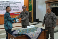 Kejari Kota Pekalongan Eksekusi Uang Rp570 Juta Terkait Kasus TPPU Oknum Pegawai Bank BUMN