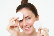 4 Rekomendasi Toner Mencerahkan untuk Kulit Kusam Berflek Hitam, Bikin Glowing 